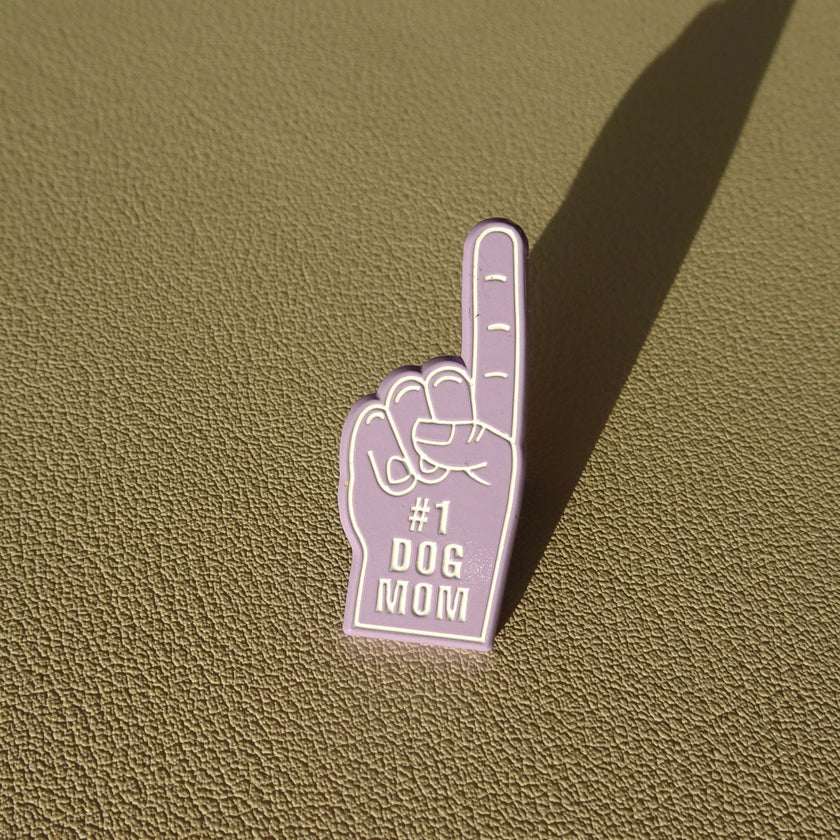 #1 Dog Mom Pin