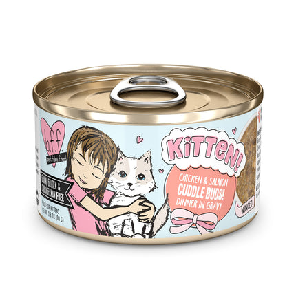 Packaging of Delicious Kitten Meals with Chicken, salmon and Gravy, featuring all-natural ingredients and wholesome nutrition.