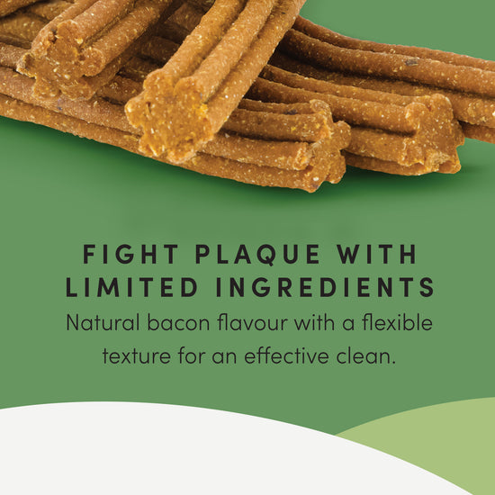 Crumps - Plaque Busters Bacon Dog Dental Sticks (255g)