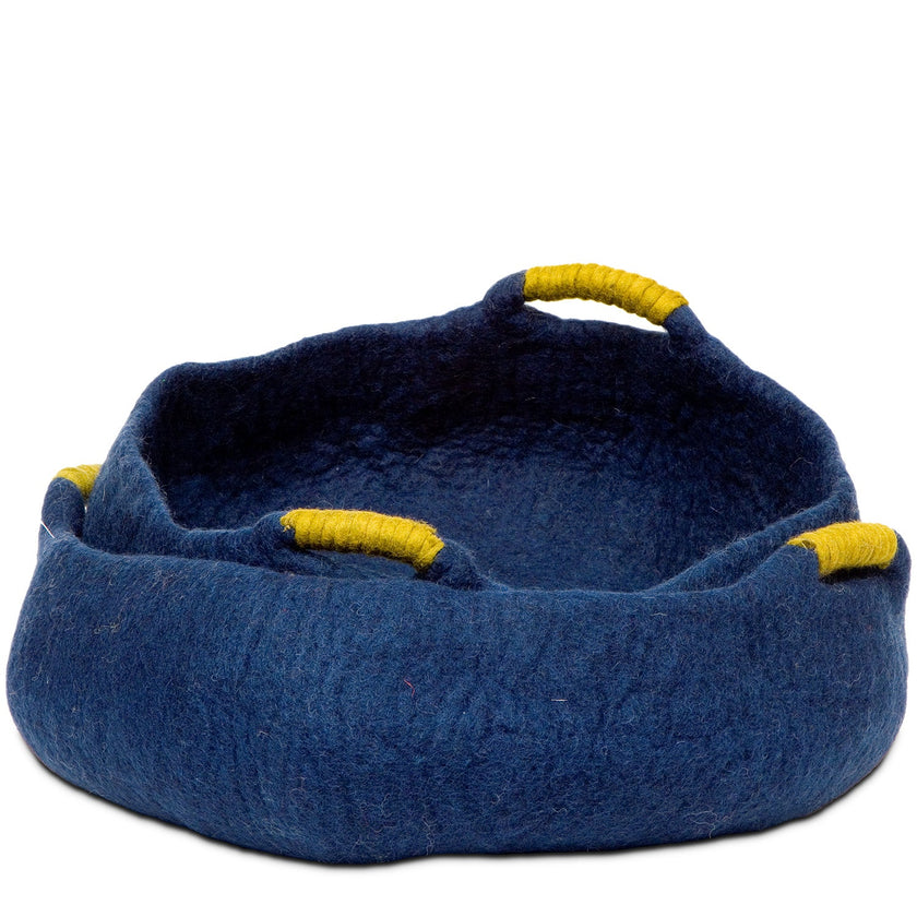 KARMA CAT – 14″ Wool Felt Handle Basket Cave - Navy & Green